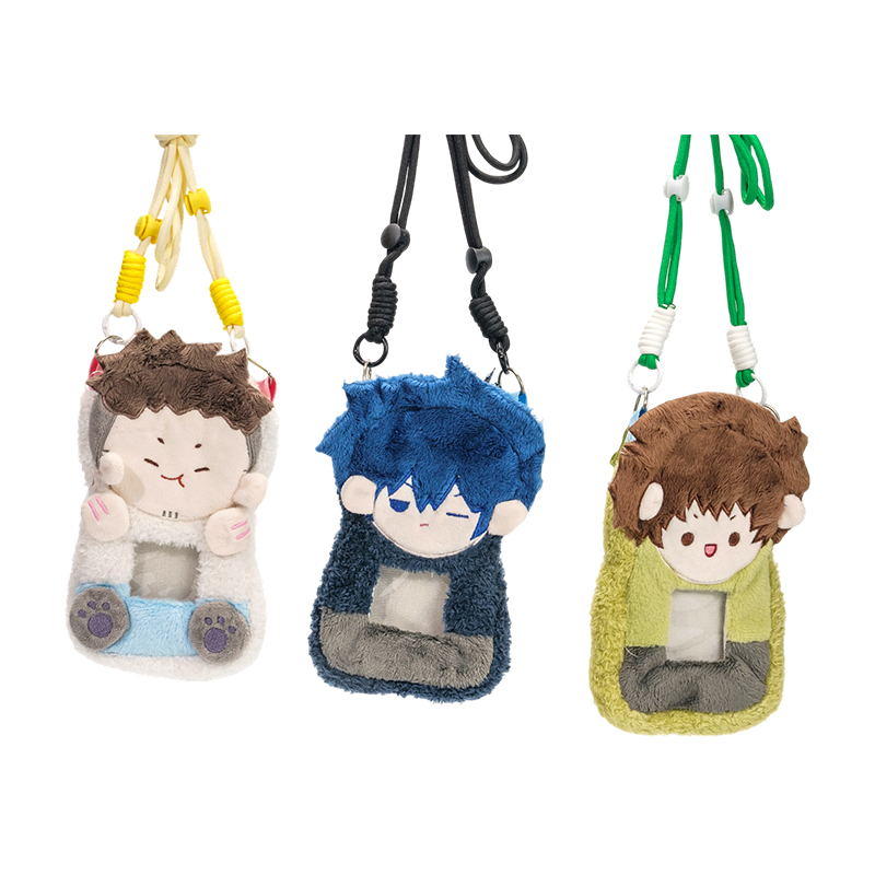 Porte-cartes en peluche personnage emblématique Porte-cartes en peluche personnage emblématique